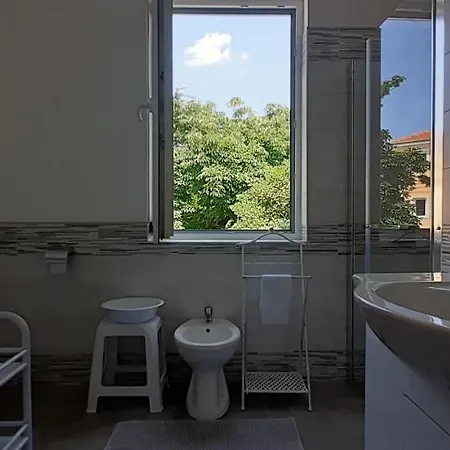 Sandi Apartment